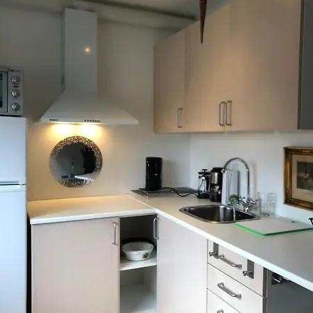 Appleflower Farm Retro Lillerod